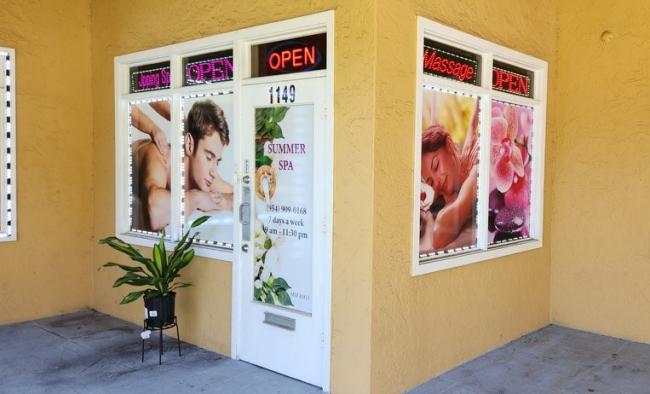 佛州劳德代尔堡，Fort Lauderdale, 9年正规老店 class=